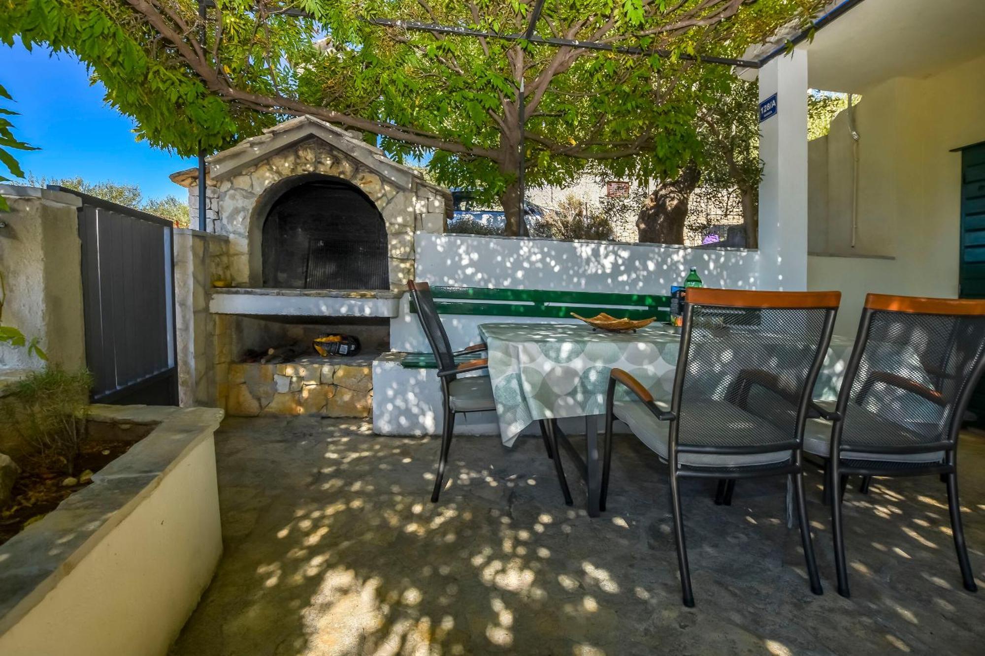 Holiday Home Marija - Beautiful Location Close To The Sea Sevid Exterior photo
